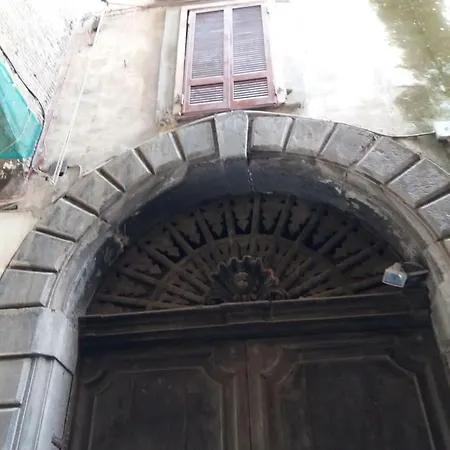 アパート Il Teatro Di Nerone *