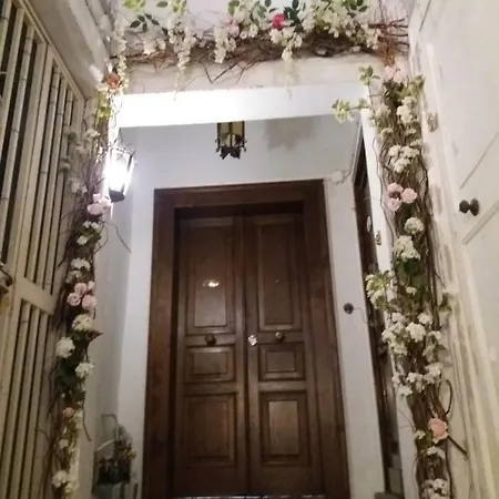 Il Teatro Di Nerone Napoli